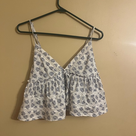 Urban Outfitters Tops - only worn once very good condition soft and flowy